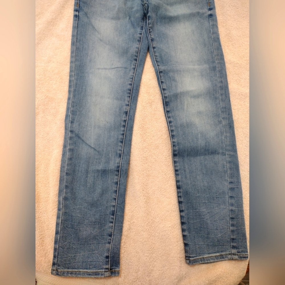 American eagle extreme flex jeans